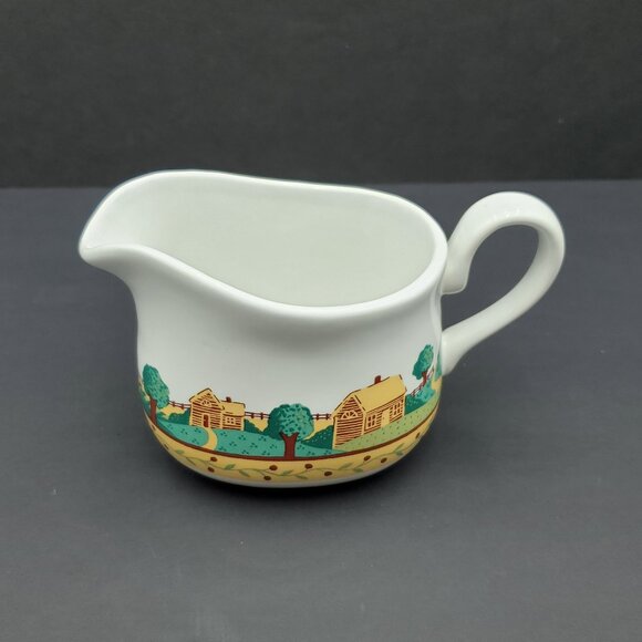 Corelle Coordinates Landscape Gravy Boat Corning Country Farm Scene Sauce Server - Picture 3 of 8
